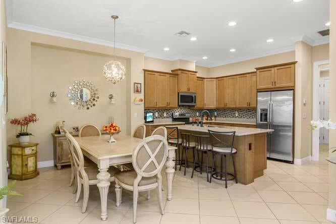 7003 Dominica Dr, Naples, FL 34113-11