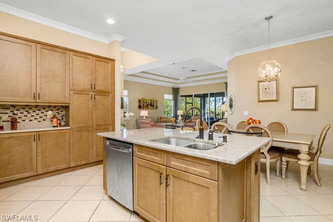 7003 Dominica Dr, Naples, FL 34113-15