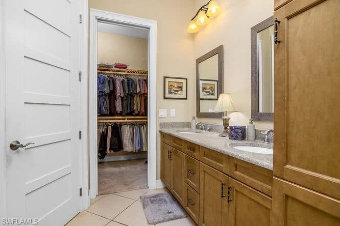7003 Dominica Dr, Naples, FL 34113-20