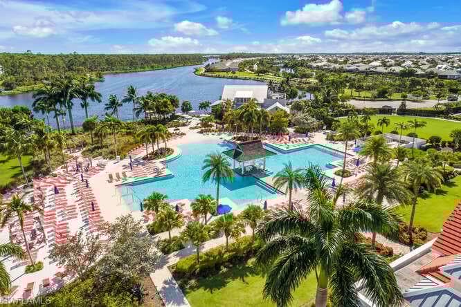 7003 Dominica Dr, Naples, FL 34113-43