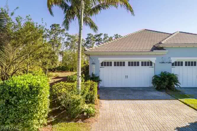 7003 Dominica Dr, Naples, FL 34113-50
