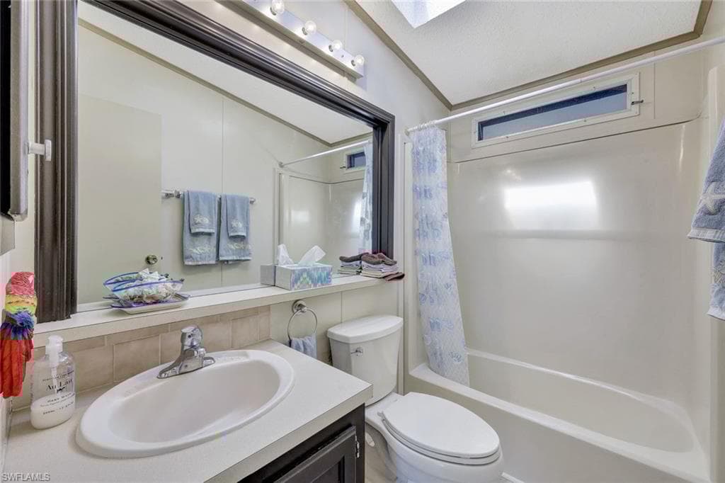 1753 Beverly Dr, Naples, FL 34114-20