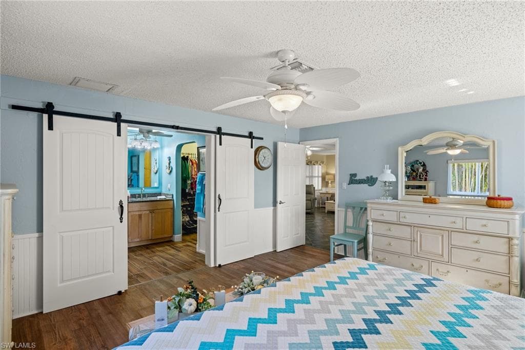 12911 Iona Rd, Fort Myers, FL 33908-16