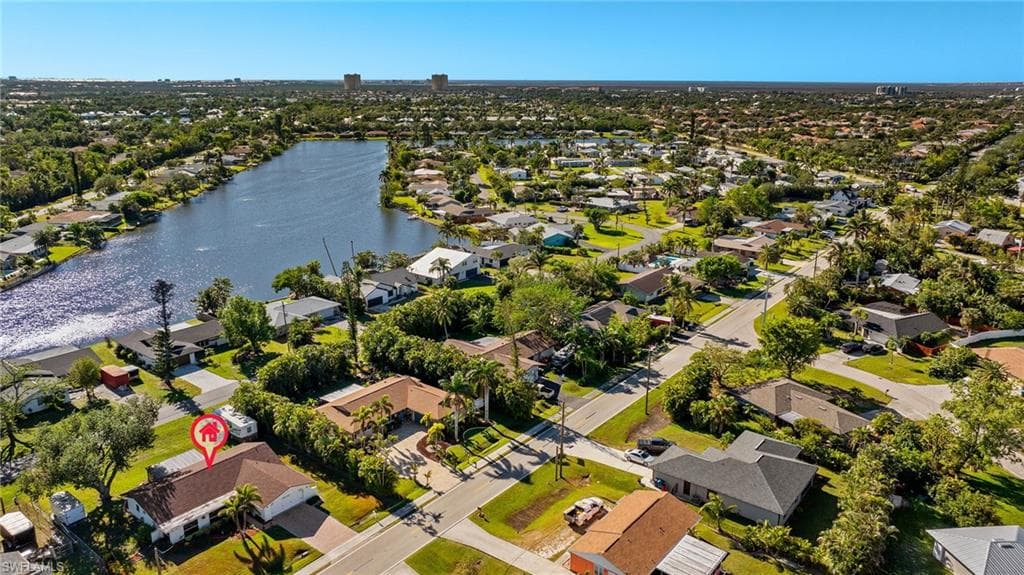12911 Iona Rd, Fort Myers, FL 33908-32