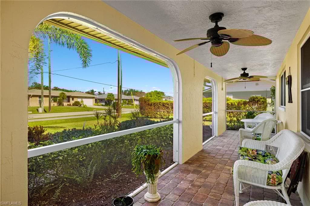 12911 Iona Rd, Fort Myers, FL 33908-3