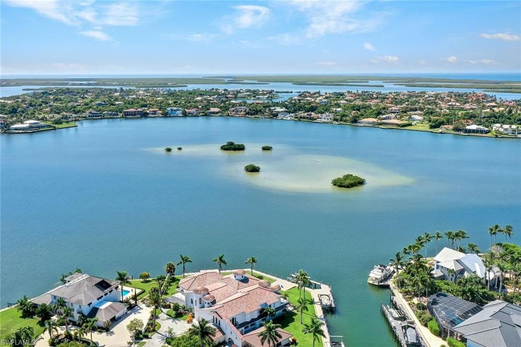 550 Alameda Ct, Marco Island, FL 34145-4