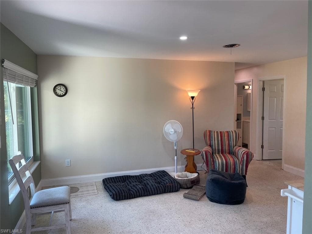 17100 Lake Dr, North Fort Myers, FL 33917-12