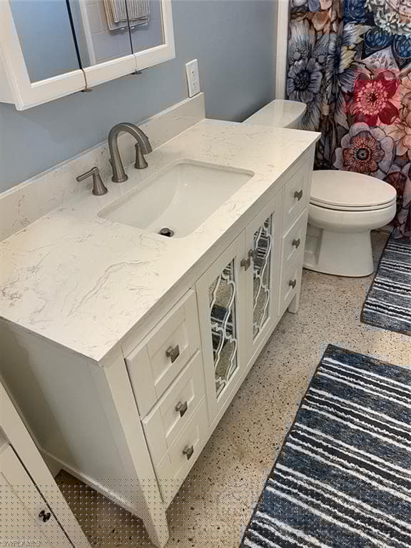 17100 Lake Dr, North Fort Myers, FL 33917-15