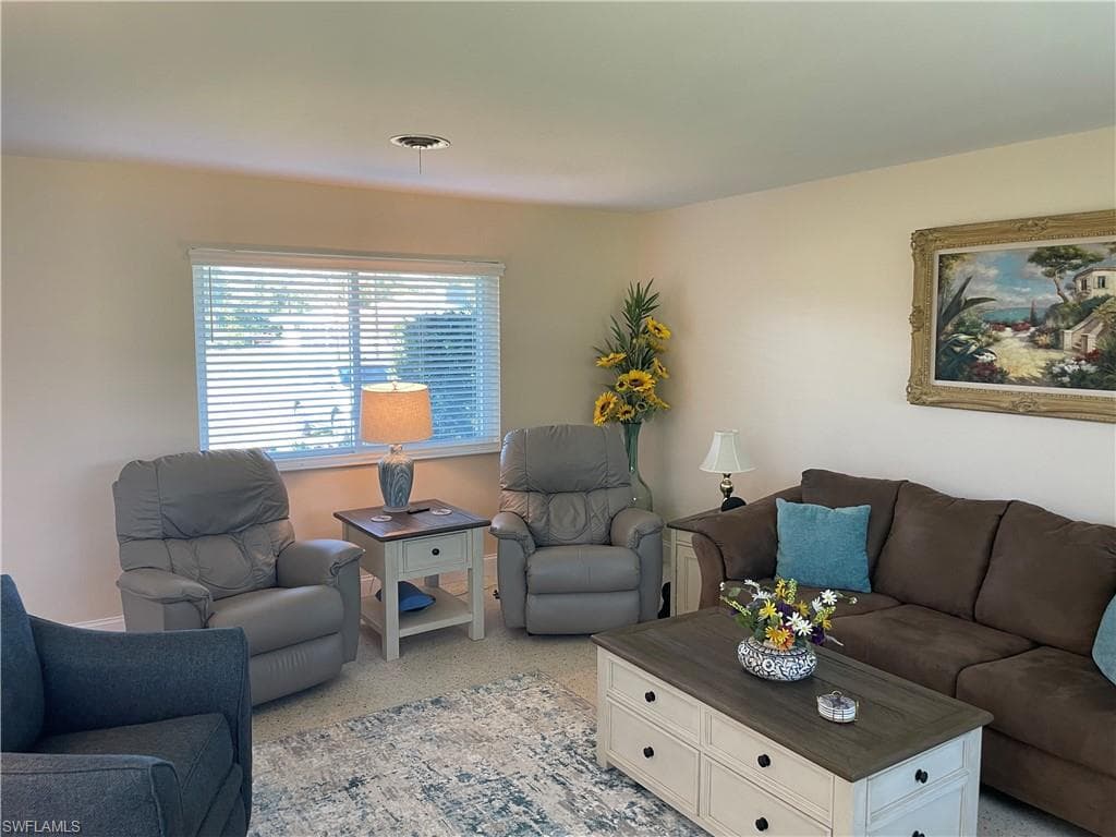 17100 Lake Dr, North Fort Myers, FL 33917-3