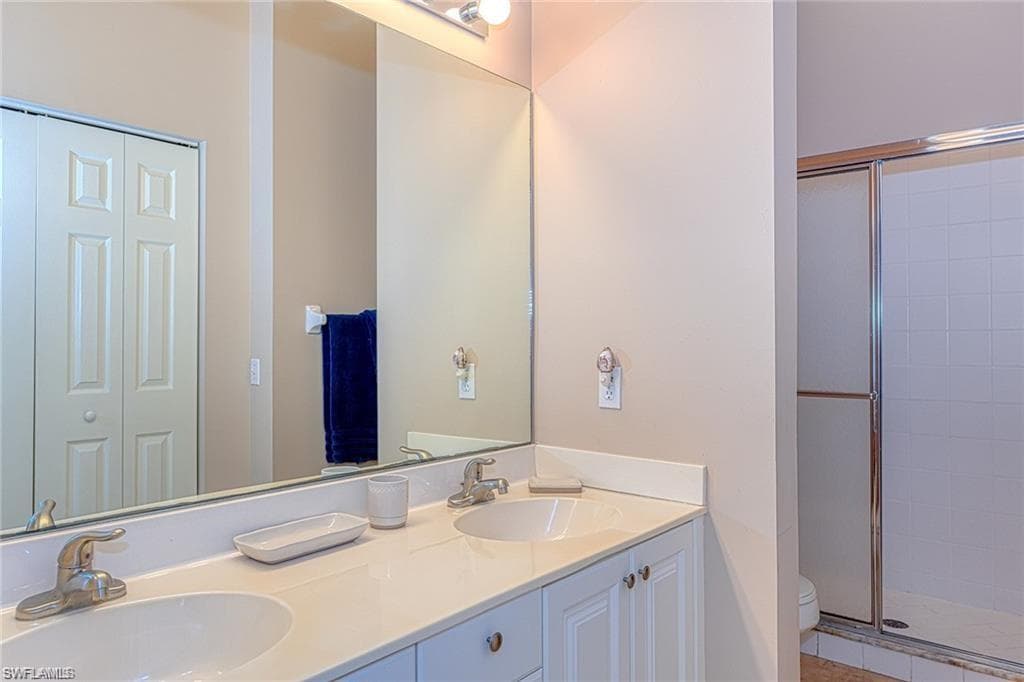 4970 Deerfield Way F-203, Naples, FL 34110-14
