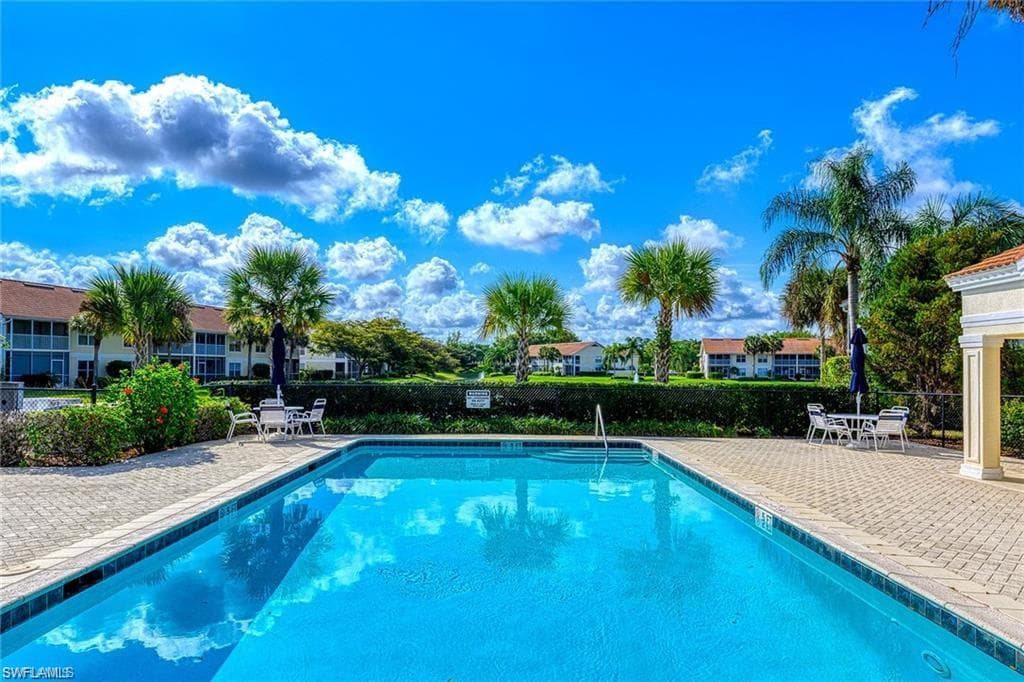4970 Deerfield Way F-203, Naples, FL 34110-22