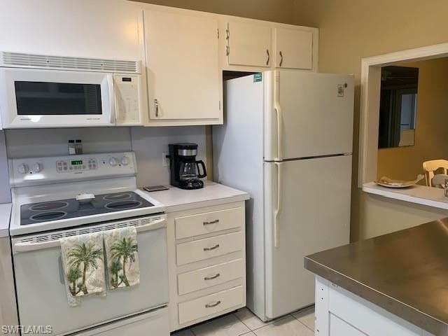 170 Turtle Lake Ct 304, Naples, FL 34105-14