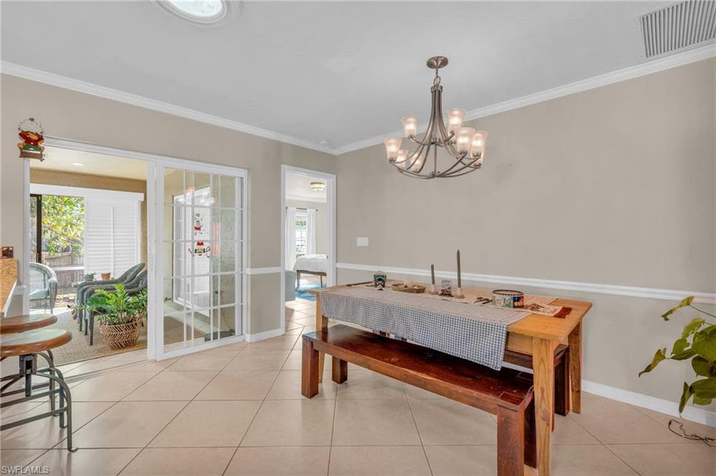 726 109th Ave N, Naples, FL 34108-14