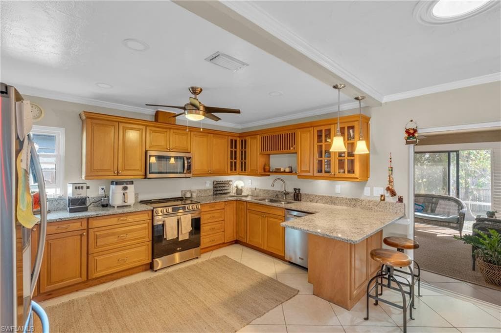 726 109th Ave N, Naples, FL 34108-18