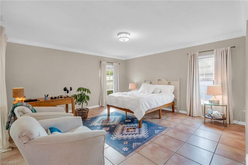 726 109th Ave N, Naples, FL 34108-22