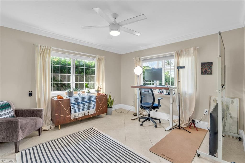 726 109th Ave N, Naples, FL 34108-26