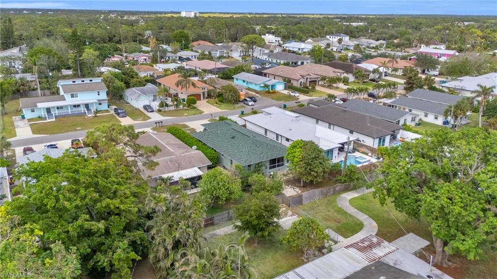 726 109th Ave N, Naples, FL 34108-38