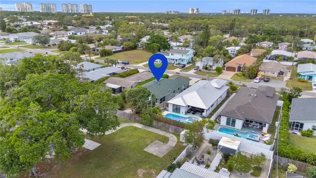 726 109th Ave N, Naples, FL 34108-43