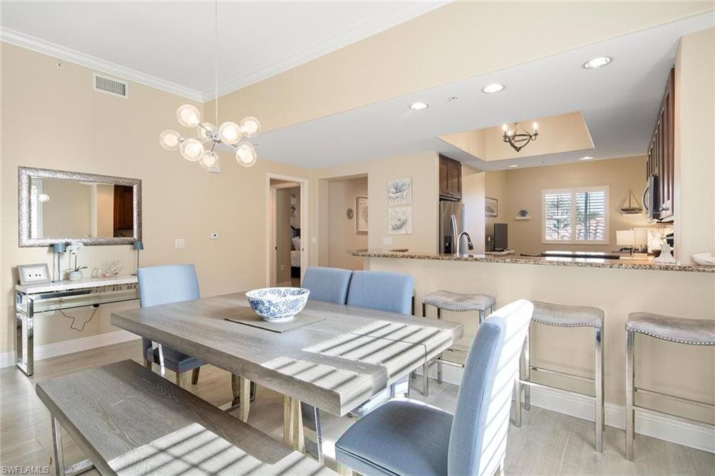 985 Sandpiper St I201, Naples, FL 34102-14