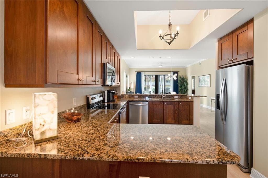 985 Sandpiper St I201, Naples, FL 34102-17