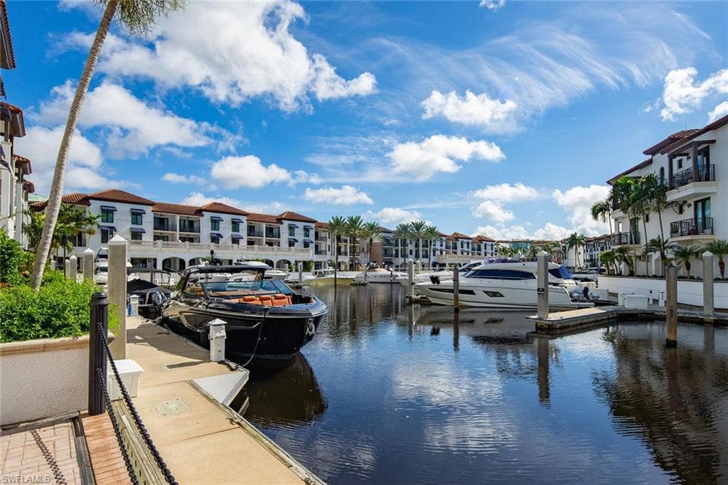 985 Sandpiper St I201, Naples, FL 34102-33