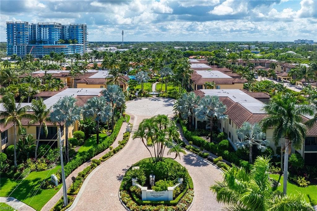 985 Sandpiper St I201, Naples, FL 34102-37