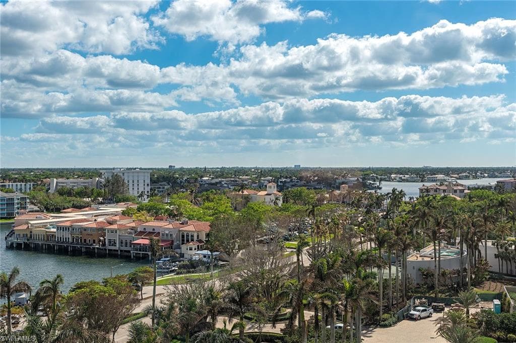4255 Gulf Shore Blvd N 802, Naples, FL 34103-13