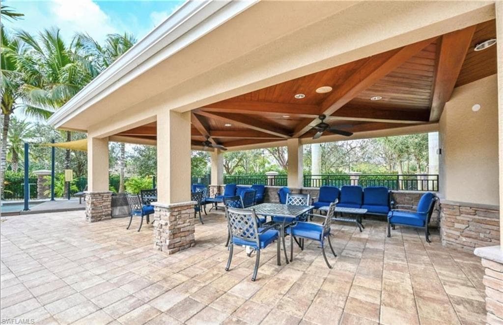 28025 Sosta Ln 4, Bonita Springs, FL 34135-28