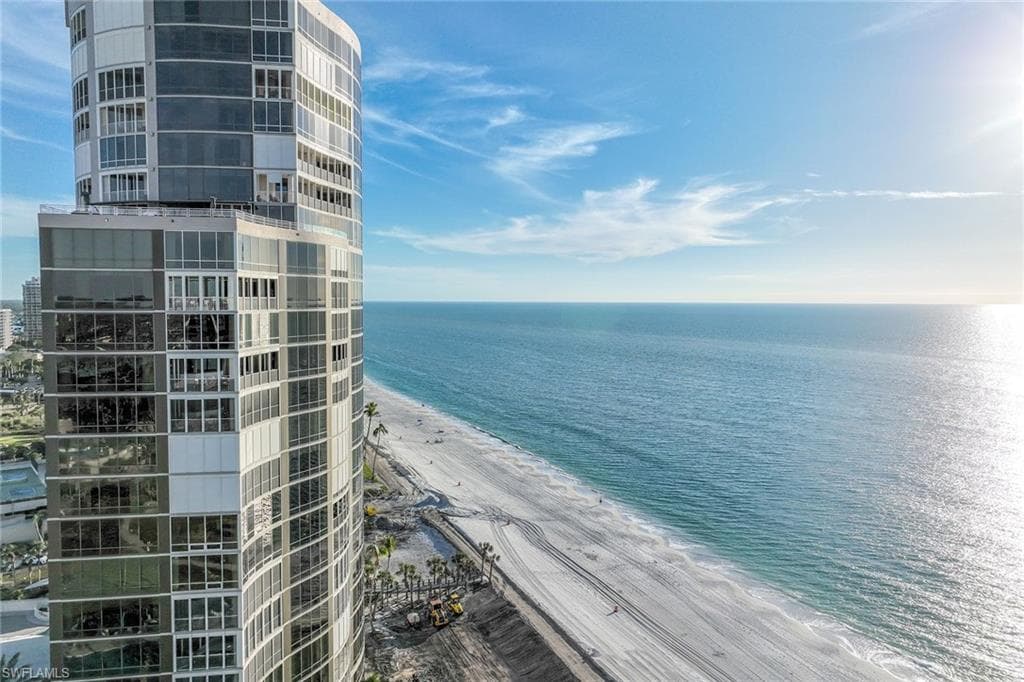 4401 Gulf Shore Blvd N C304, Naples, FL 34103-51