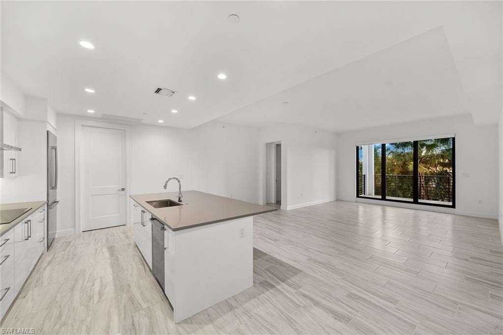 1115 Central Ave 349, Naples, FL 34102-3