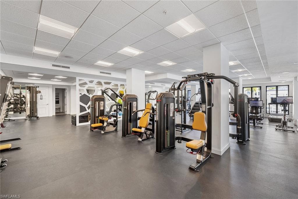 1115 Central Ave 349, Naples, FL 34102-39