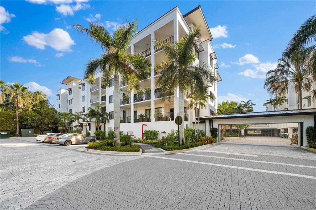 1115 Central Ave 349, Naples, FL 34102-49