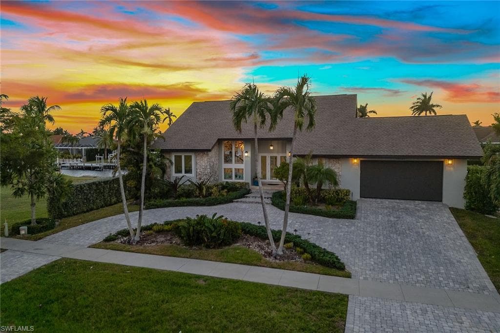272 Barfield Dr, Marco Island, FL 34145-4