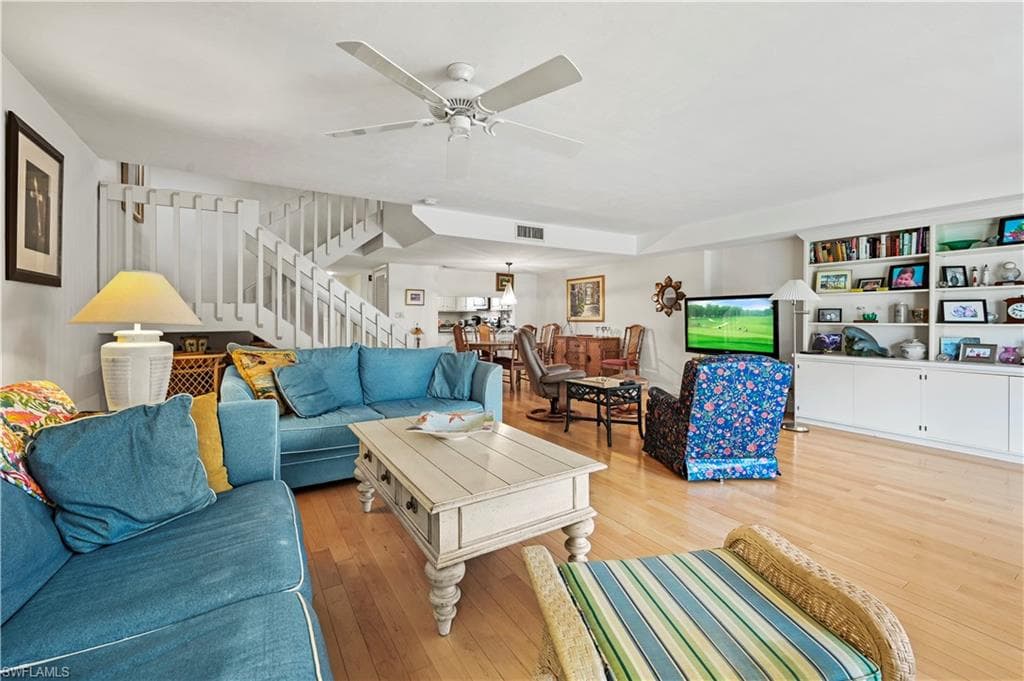 1510 Imperial Golf Course Blvd 111, Naples, FL 34110-9