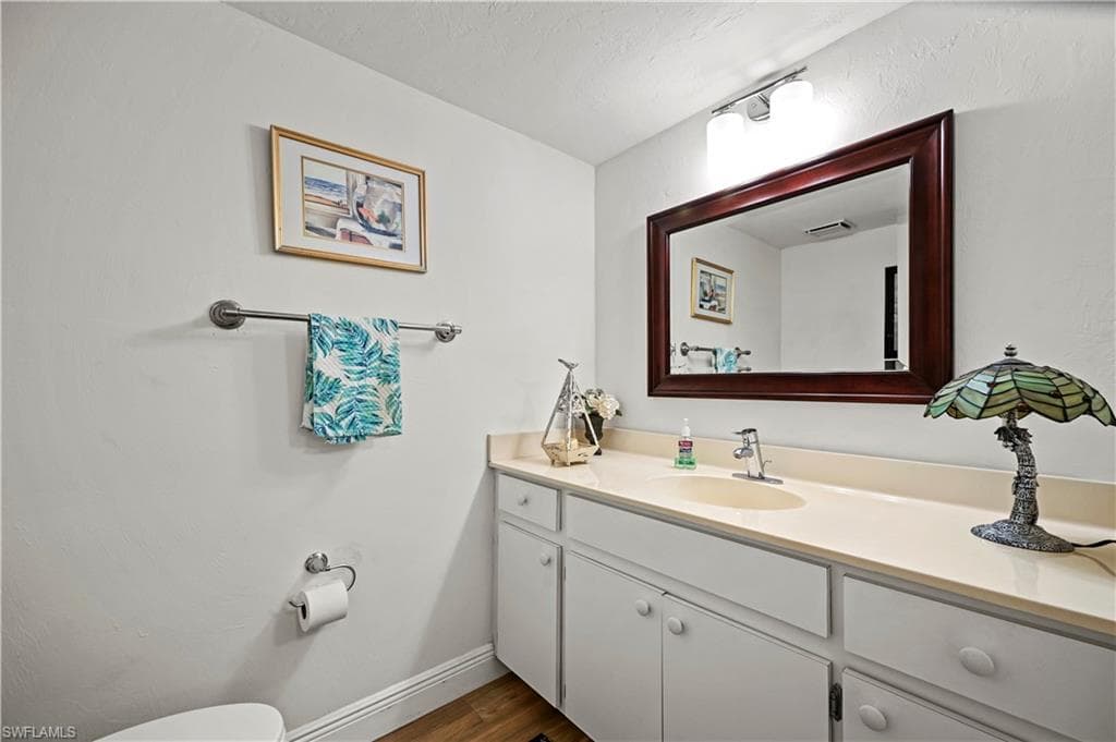 1510 Imperial Golf Course Blvd 111, Naples, FL 34110-10