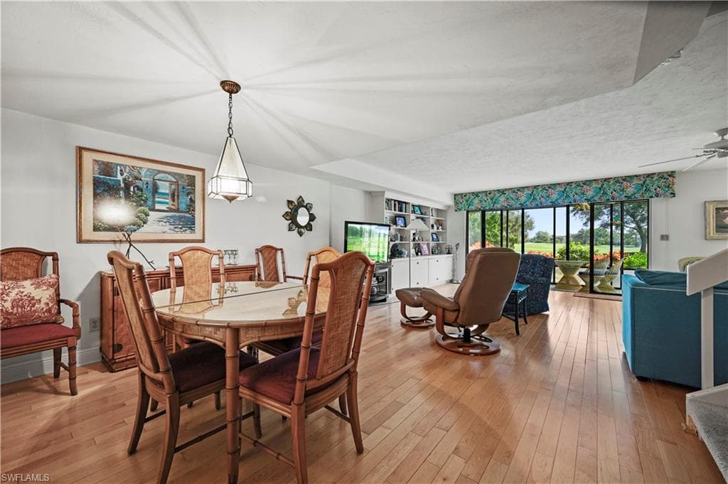1510 Imperial Golf Course Blvd 111, Naples, FL 34110-6