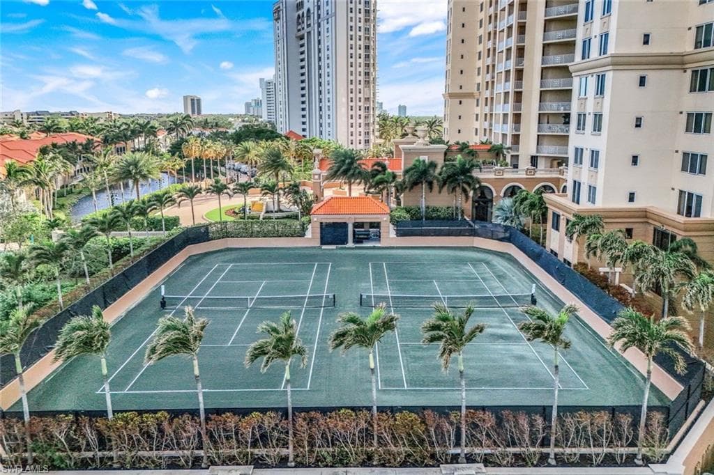 6597 Nicholas Blvd 306, Naples, FL 34108-35