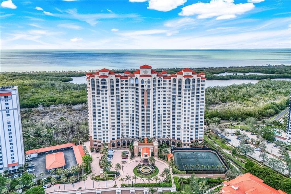 6597 Nicholas Blvd 306, Naples, FL 34108-43