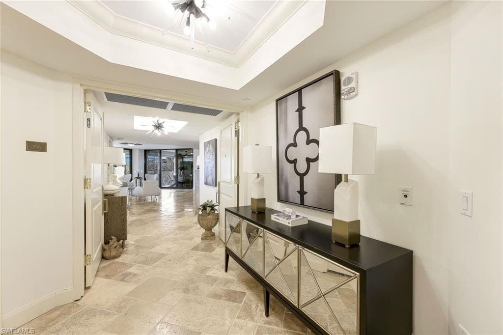 6597 Nicholas Blvd 306, Naples, FL 34108-5