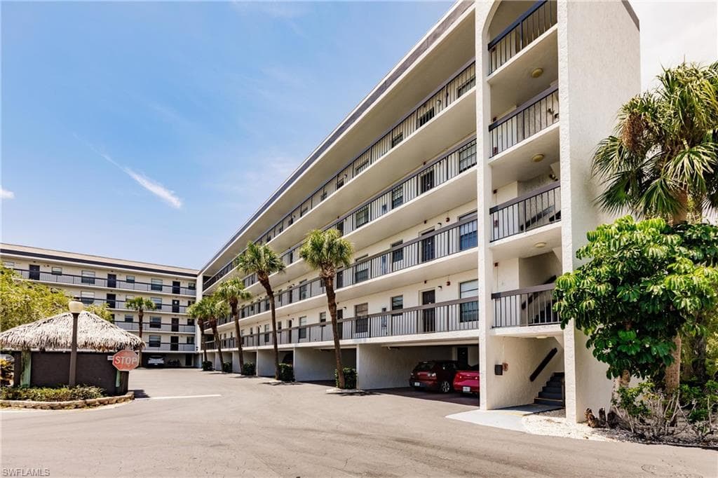 995 Anglers Cv N-503, Marco Island, FL 34145-27