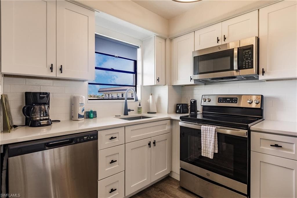 995 Anglers Cv N-503, Marco Island, FL 34145-4