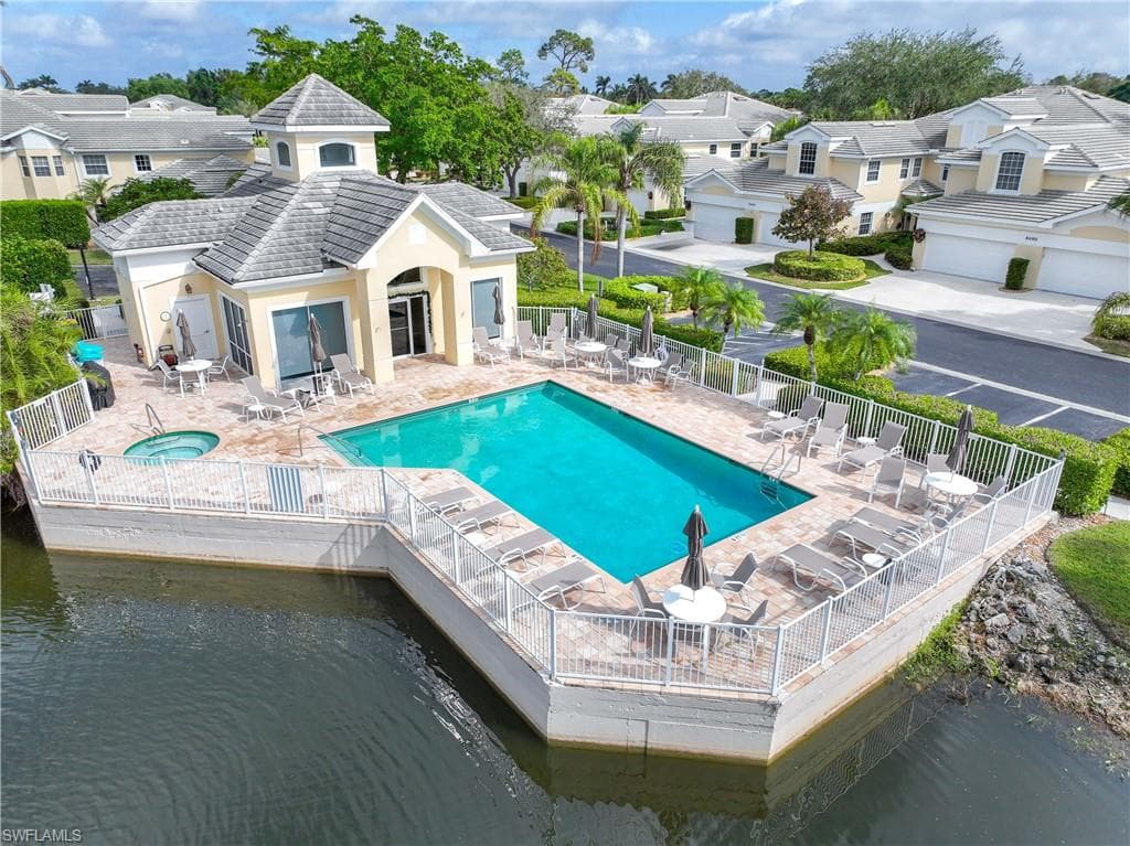 8580 Mystic Greens Way 602, Naples, FL 34113-12