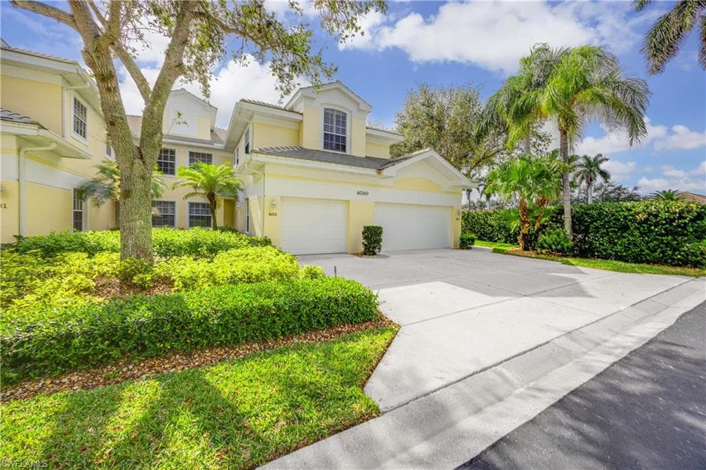 8580 Mystic Greens Way 602, Naples, FL 34113-38
