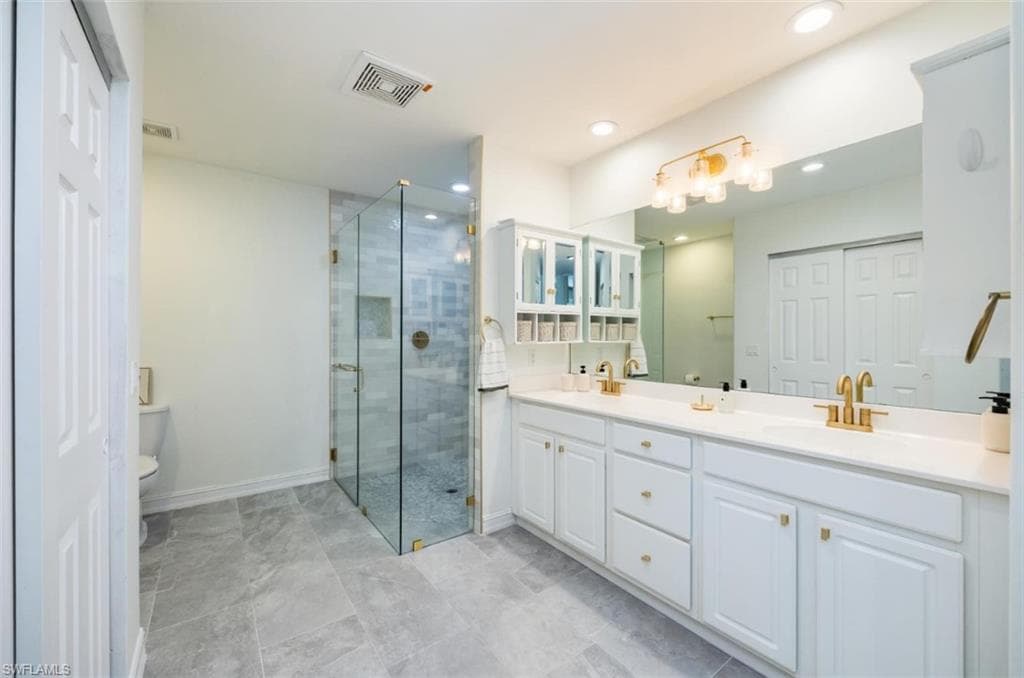 1786 Tarpon Bay Dr S 102, Naples, FL 34119-3