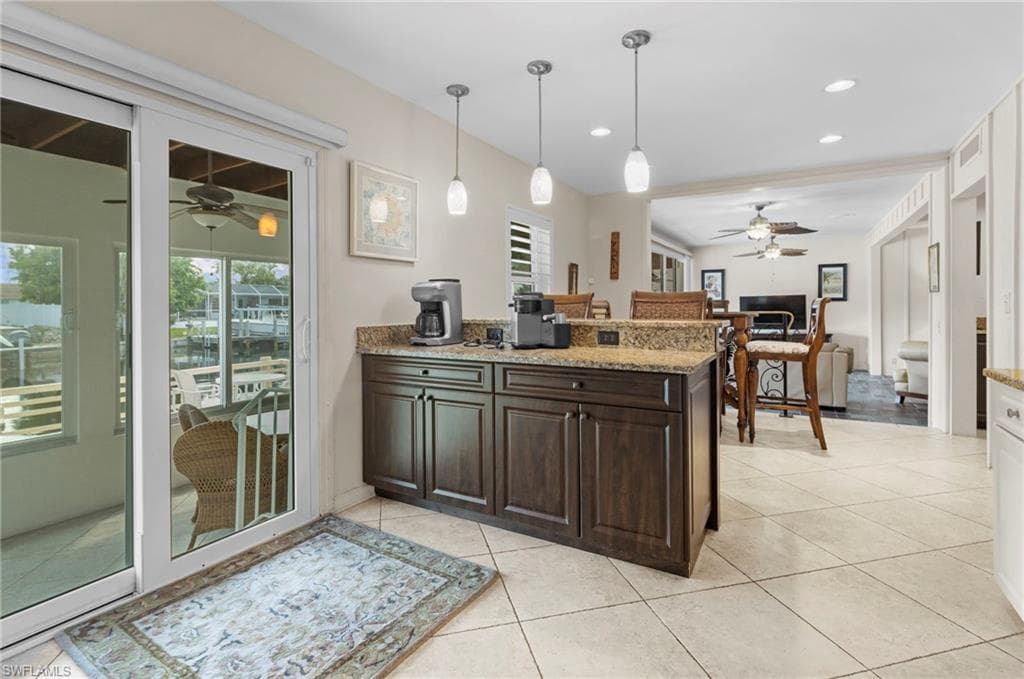 775 Willow Ct, Marco Island, FL 34145-11
