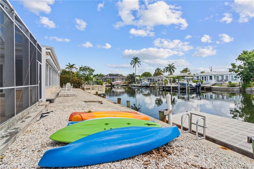 775 Willow Ct, Marco Island, FL 34145-12