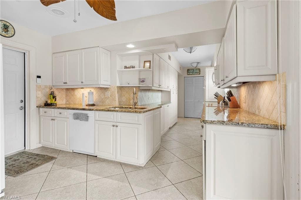 775 Willow Ct, Marco Island, FL 34145-7