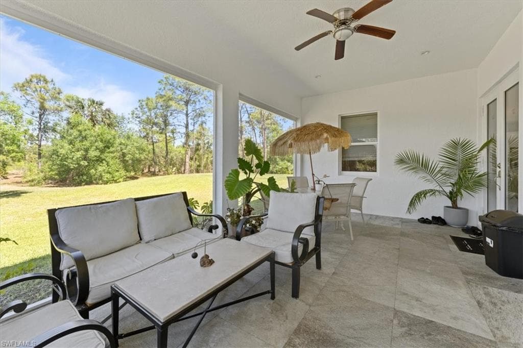 3219 64th Ave NE, Naples, FL 34120-23