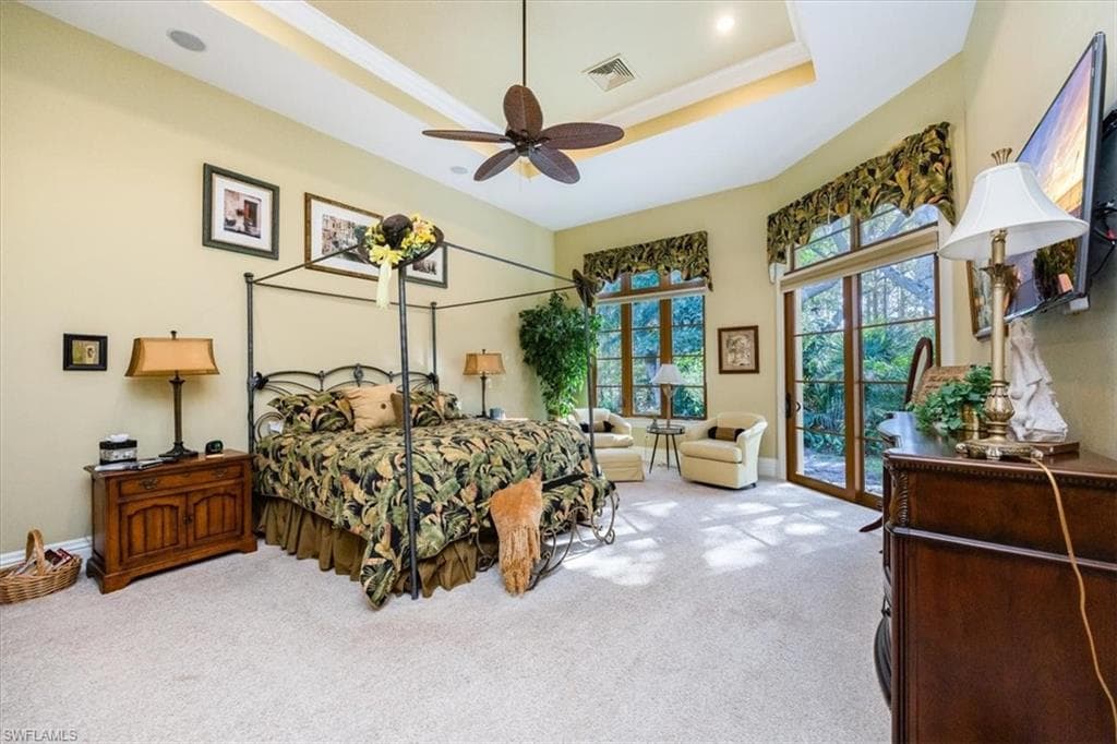 28724 La Caille Dr, Naples, FL 34119-15