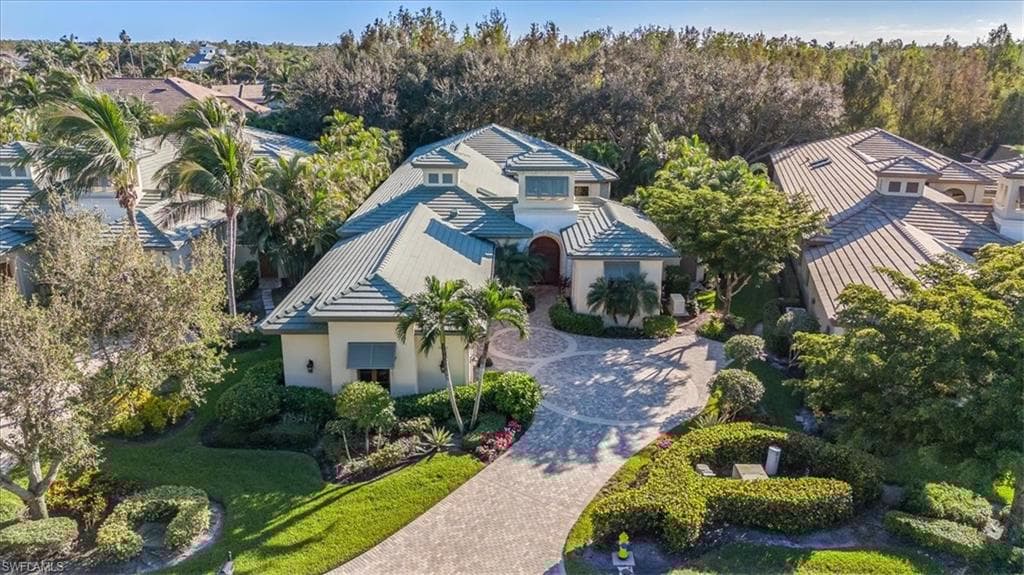 28724 La Caille Dr, Naples, FL 34119-30